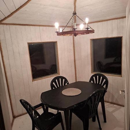 Gula Huset Βίλα Perstorp Εξωτερικό φωτογραφία